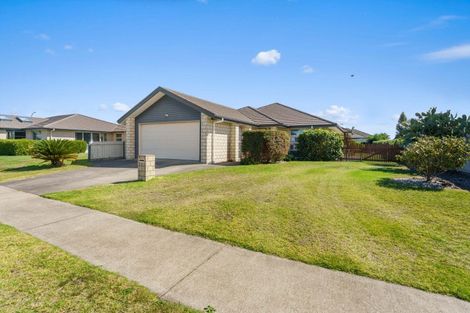 Photo of property in 3 Lewknor Drive, Papamoa Beach, Papamoa, 3118