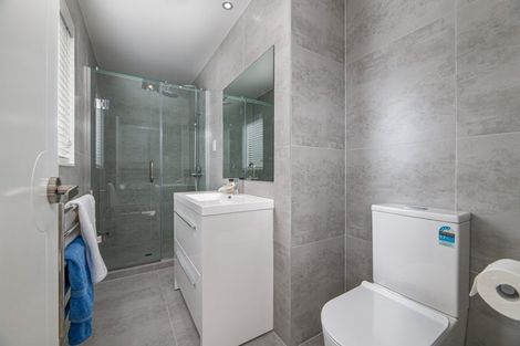 Photo of property in 73a Granville Drive, Massey, Auckland, 0614