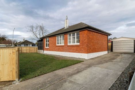 Photo of property in 2 Newbury Street, Awapuni, Palmerston North, 4412