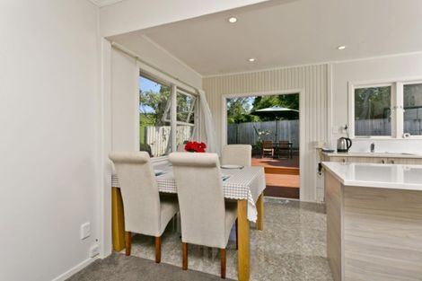 Photo of property in 33 Diana Drive, Glenfield, Auckland, 0627
