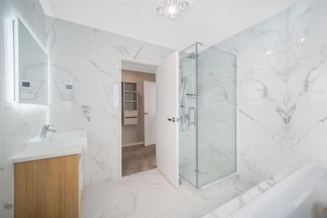 Photo of property in 47 Drumbuoy Drive, Flat Bush, Auckland, 2019