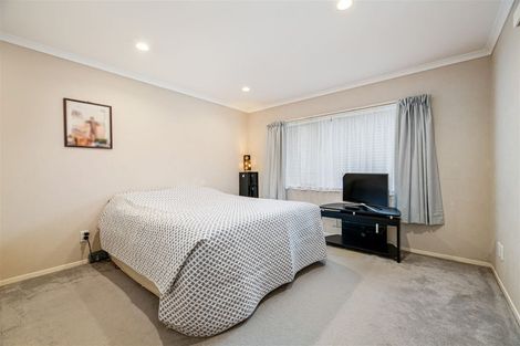 Photo of property in 345a Triangle Road, Massey, Auckland, 0614