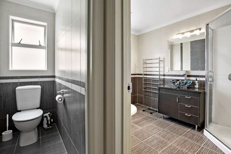 Photo of property in 17 Compton Grove, Huntington, Hamilton, 3210