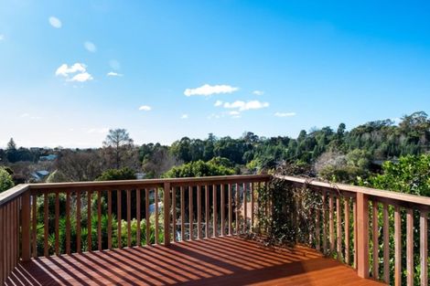 Photo of property in 25 Tauroa Road, Havelock North, 4130