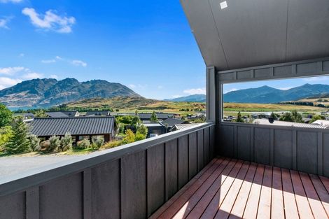 Photo of property in 3 Arran Lane, Jacks Point, Queenstown, 9371