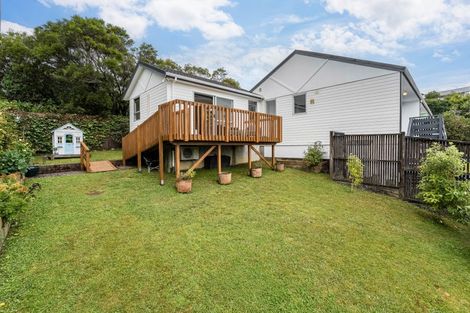 Photo of property in 12 Halyard Place, Whitby, Porirua, 5024