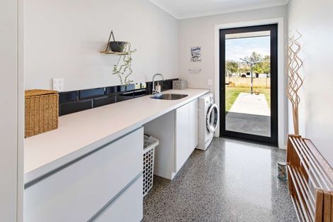 Photo of property in 728 Makino Road, Halcombe, Feilding, 4777