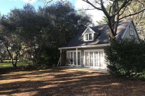 Photo of property in 10 Old Pine Valley Road, Dairy Flat, Silverdale, 0992