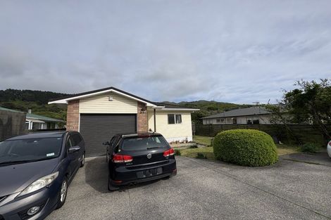 Photo of property in 15b Findlay Street, Tawa, Wellington, 5028