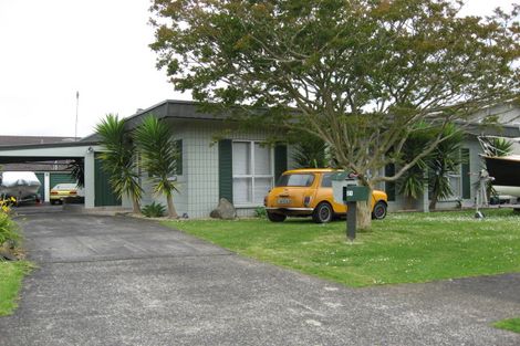 Photo of property in 21 Andes Avenue, Mangere Bridge, Auckland, 2022