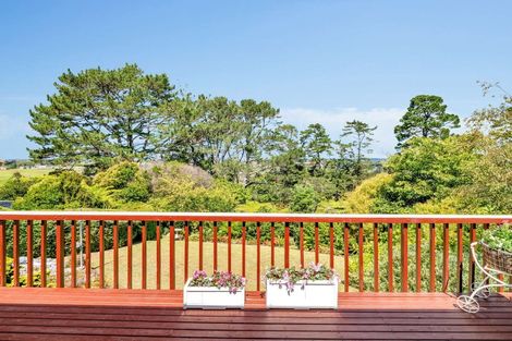 Photo of property in 53 Hartley Terrace, Massey, Auckland, 0614