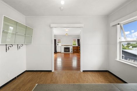 Photo of property in 13 Bruce Road, Glenfield, Auckland, 0629