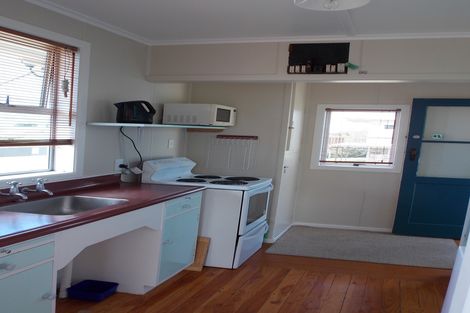 Photo of property in 246 Seaforth Road, Waihi Beach, 3611