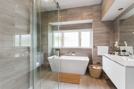 Photo of property in 59 Kotare Street, Fendalton, Christchurch, 8041