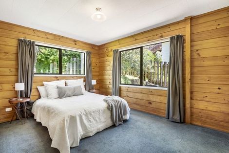 Photo of property in 1/8 Camilla Grove, Totara Vale, Auckland, 0629