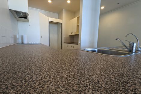 Photo of property in Maddison Apartments, 3/6e Queen Street, Palmerston North, 4410