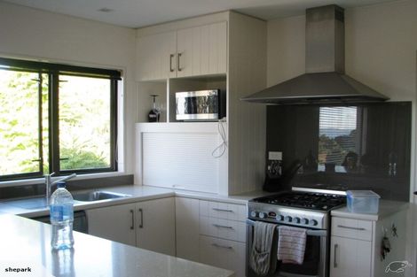 Photo of property in 34a Rawhiti Road, Manly, Whangaparaoa, 0930