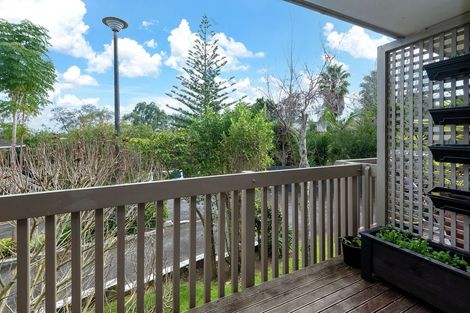 Photo of property in 2/35 Patons Road, Howick, Auckland, 2014
