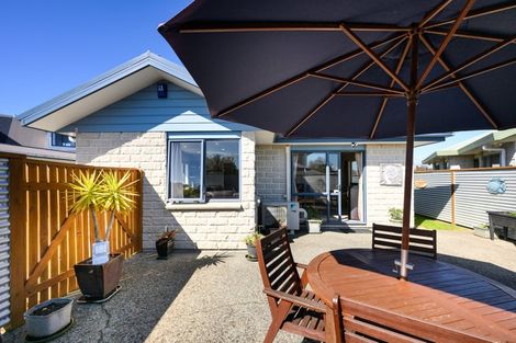 Photo of property in 32 Somerset Crescent, Highbury, Palmerston North, 4412