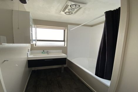 Photo of property in 60a Mclauchlan Street, Springlands, Blenheim, 7201