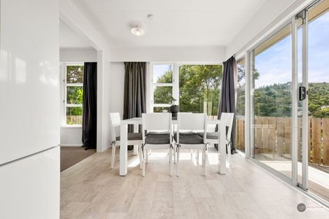 Photo of property in 38 Holborn Drive, Stokes Valley, Lower Hutt, 5019