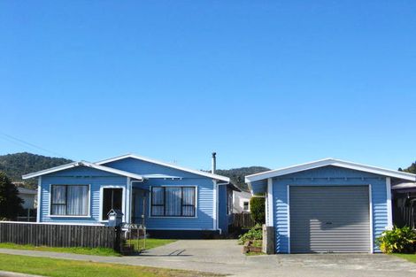 Photo of property in 141 Shakespeare Street, Greymouth, 7805