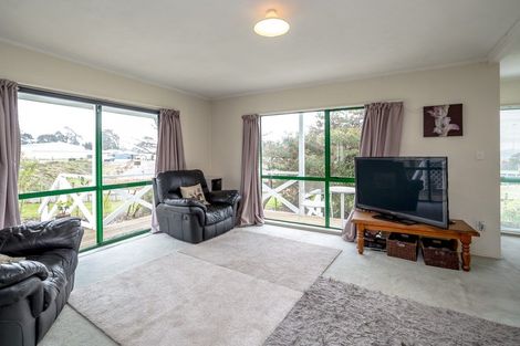 Photo of property in 32 Bidwills Cutting Road, Greytown, 5794