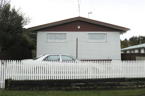 Photo of property in 6 Kendal Grove, Wainuiomata, Lower Hutt, 5014