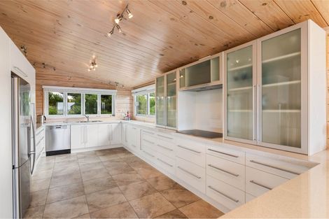 Photo of property in 28 Champion Place, Pauanui, Hikuai, 3579