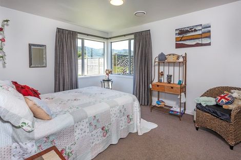 Photo of property in 7 Koromiko Drive, Coromandel, 3506