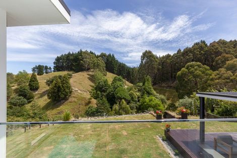 Photo of property in 105 Waterfall Road, Paraparaumu, 5032