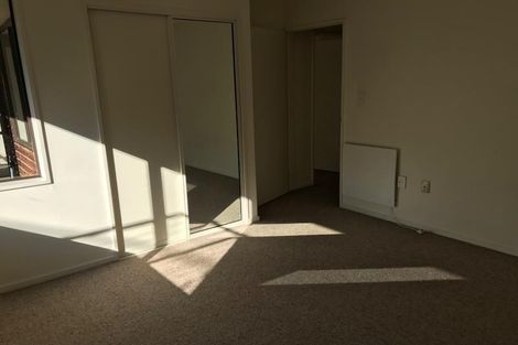 Photo of property in 3/35 Division Street, Riccarton, Christchurch, 8041