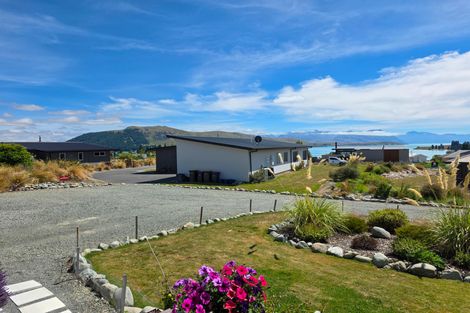Photo of property in 33 Mistake Drive, Lake Tekapo, 7999