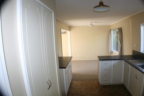 Photo of property in 15 Skerrett Crescent, Tamatea, Napier, 4112