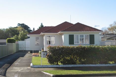 Photo of property in 14 Rutherford Road, Marewa, Napier, 4110