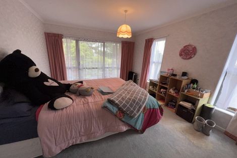 Photo of property in 12 Kentucky Way, Awapuni, Palmerston North, 4412