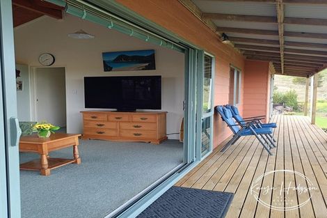 Photo of property in 7 Te Opi Road East, Whakapirau, Maungaturoto, 0583