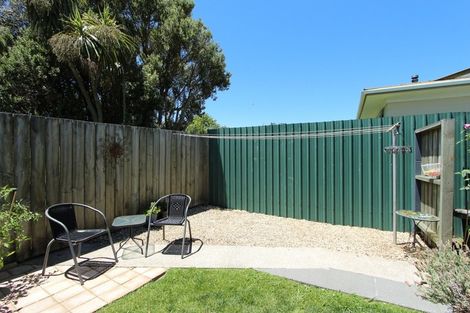 Photo of property in 21a Pohutukawa Drive, Owhata, Rotorua, 3010