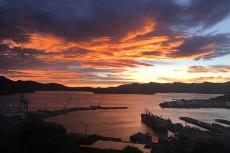 Photo of property in 4 Foster Terrace, Lyttelton, 8082