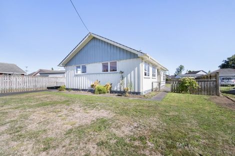 Photo of property in 6 Taumaihi Street, Bulls, 4818