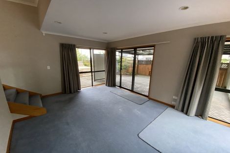 Photo of property in 43 Greenfield Drive, Western Heights, Hamilton, 3200