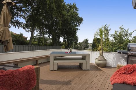 Photo of property in 3 Village Park Drive, Welcome Bay, Tauranga, 3112