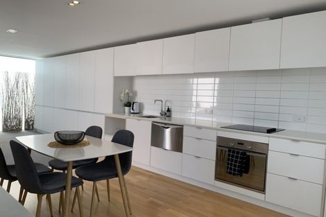 Photo of property in 2/50 Perth Street, Richmond, Christchurch, 8013