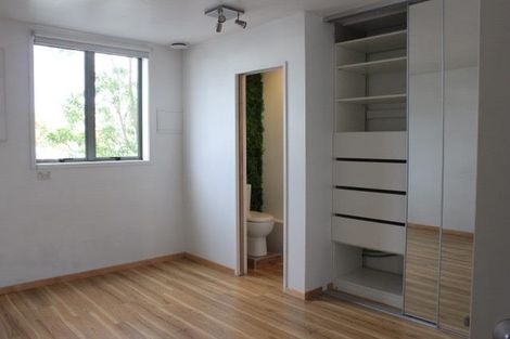 Photo of property in 8/10 Ruru Street, Eden Terrace, Auckland, 1021