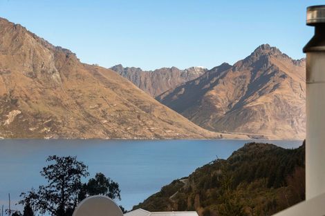 Photo of property in 24b Dart Place, Fernhill, Queenstown, 9300