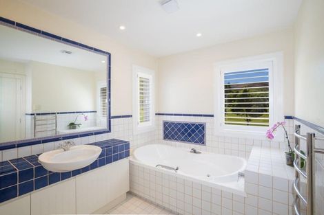 Photo of property in Millbrook Resort, 2 Streamside Lane, Arrowtown, 9371