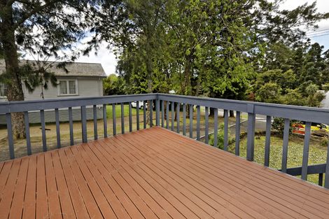 Photo of property in 103 Konini Road, Titirangi, Auckland, 0604