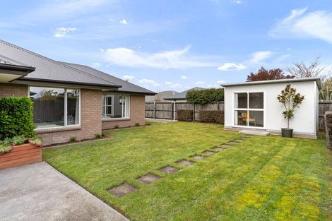 Photo of property in 15 Graycliffe Street, Halswell, Christchurch, 8025