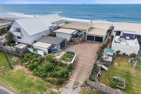 Photo of property in 225a Pukehina Parade, Pukehina, 3189