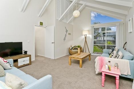 Photo of property in 1/55 Monarch Avenue, Hillcrest, Auckland, 0627